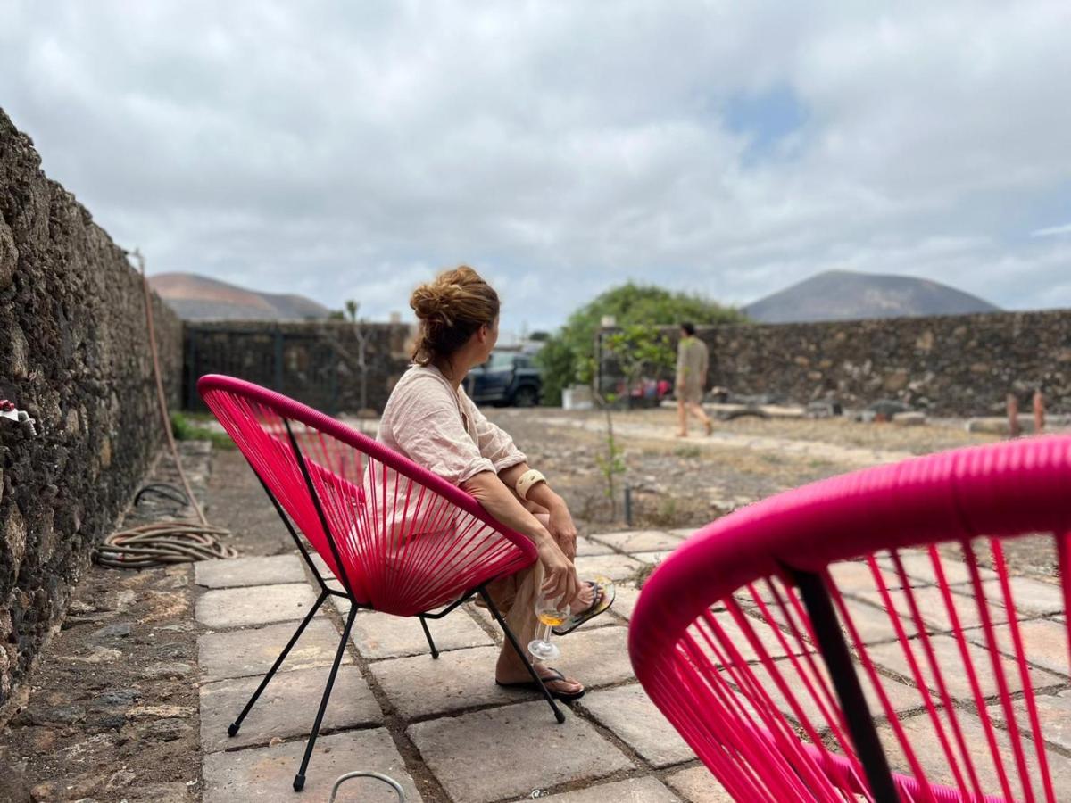 Villa Casa "Entre Vinedos" En Masdache à Tías Extérieur photo