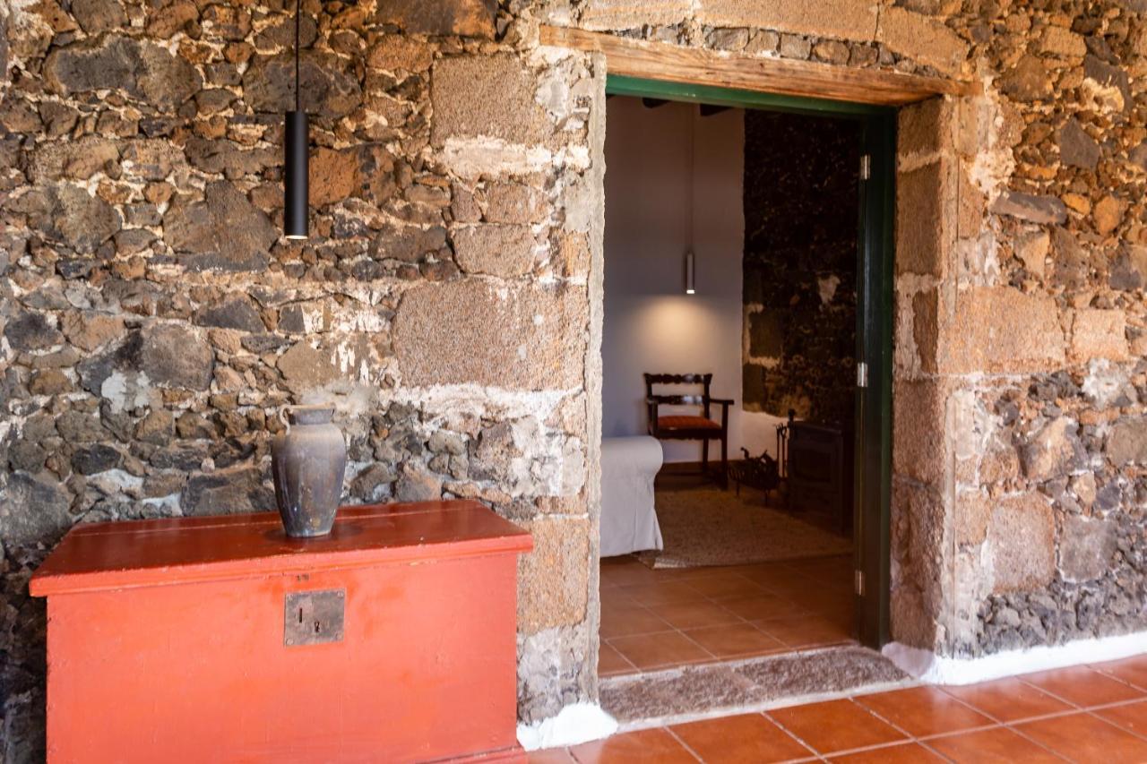 Villa Casa "Entre Vinedos" En Masdache à Tías Extérieur photo
